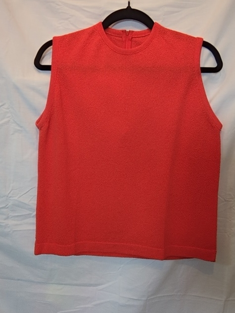 Sleeveless Red Knit Shell Top - Unbranded